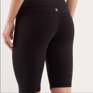 black biker shorts lululemon
